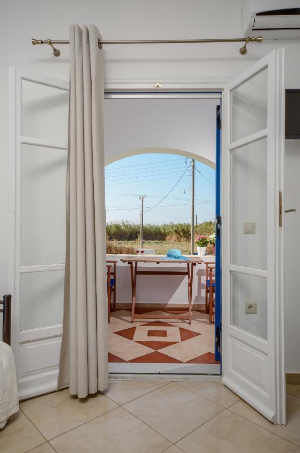Gaitani Apartments Plaka Naxos Mikri Vigla Exterior foto
