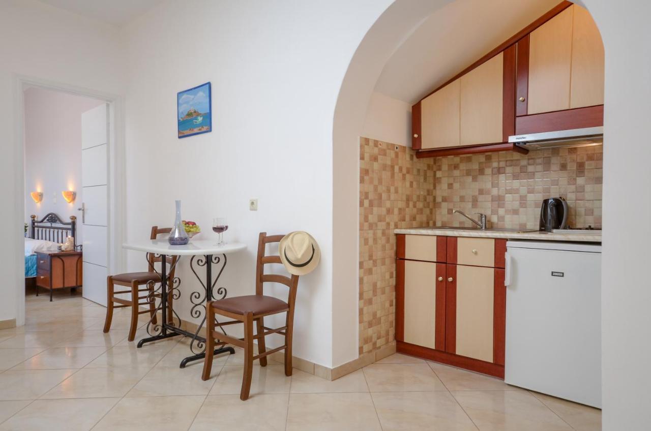 Gaitani Apartments Plaka Naxos Mikri Vigla Exterior foto